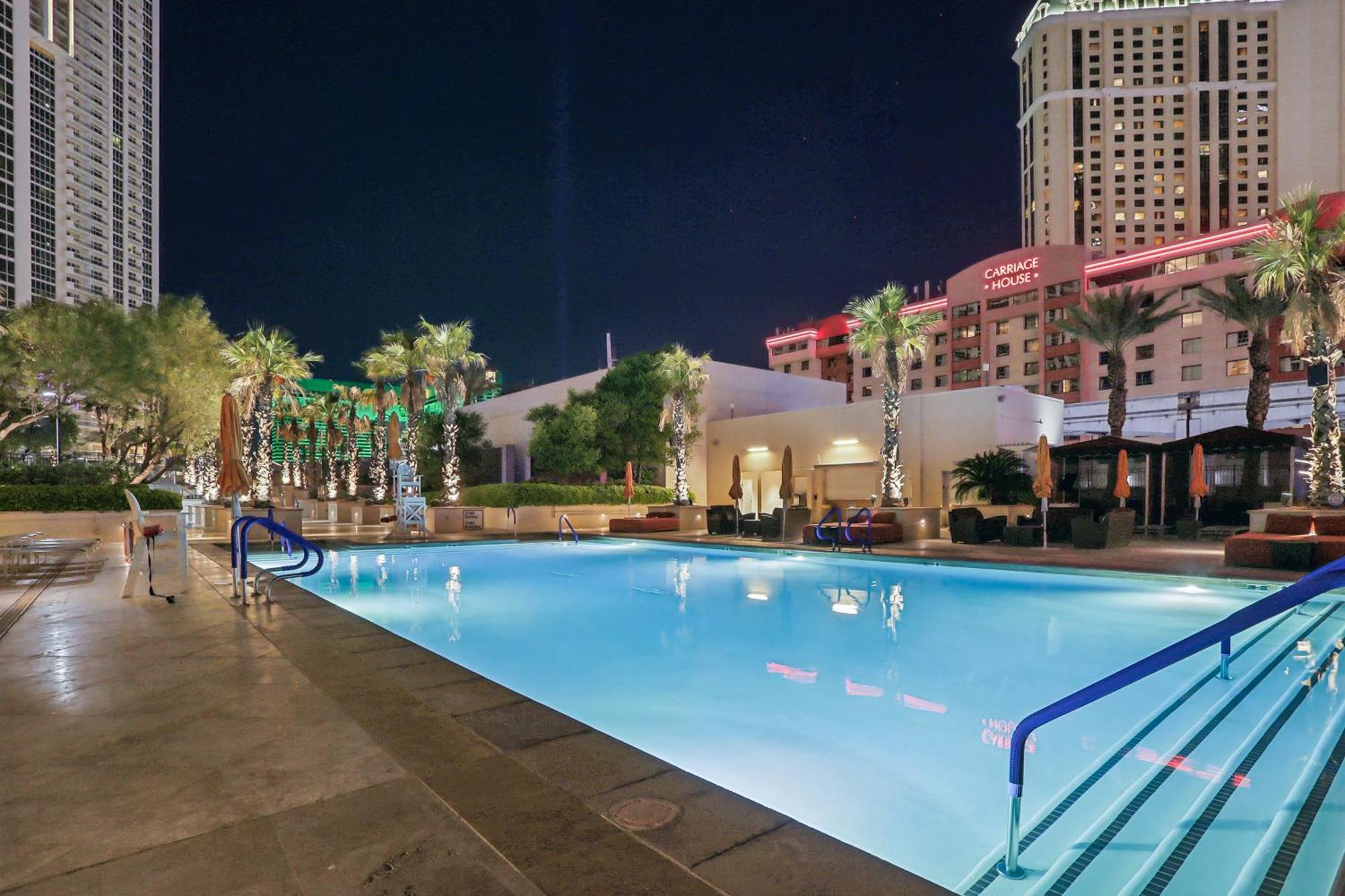 Mgm Signature Deluxe Balcony Strip View Suite Las Vegas Luaran gambar