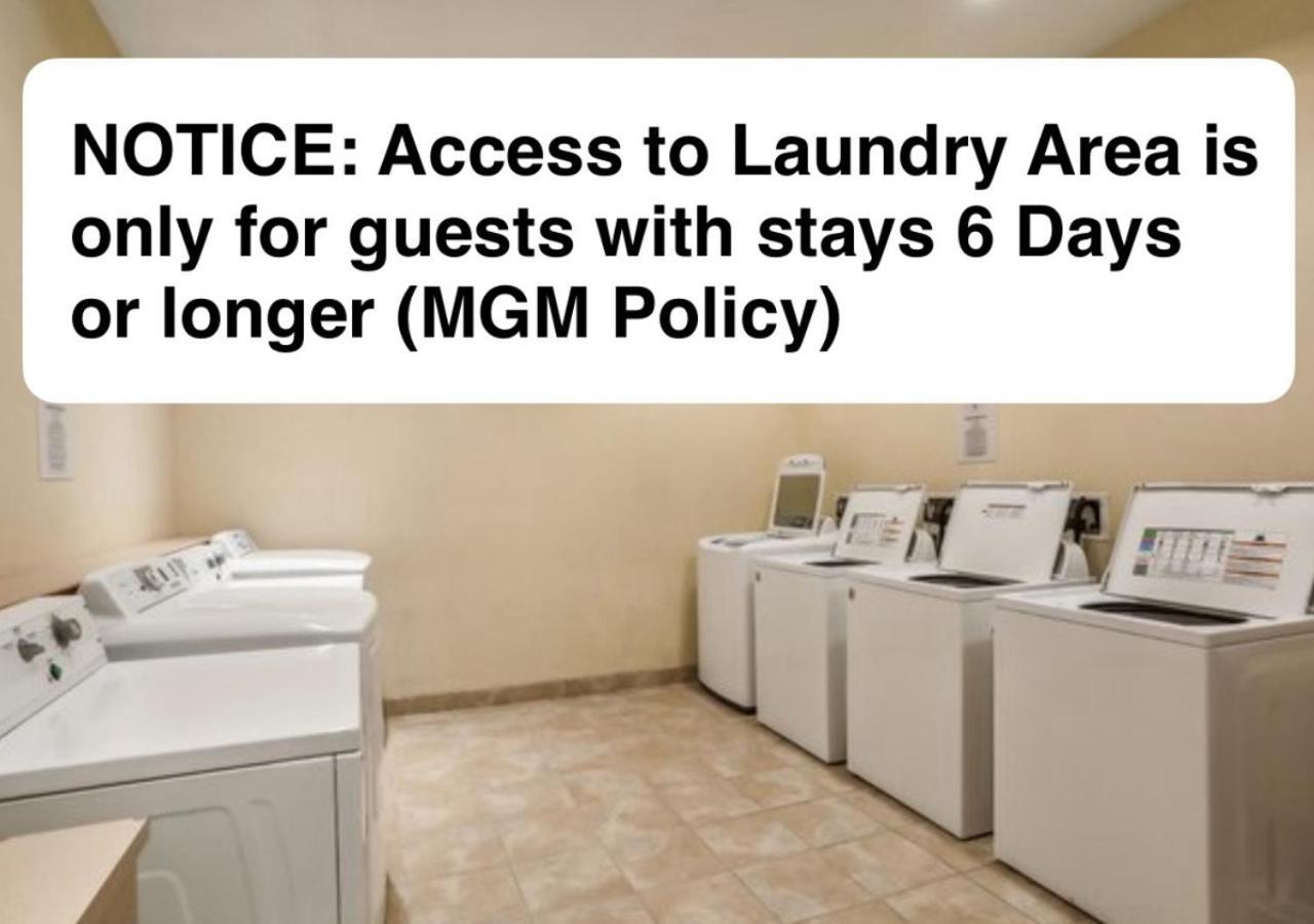 Mgm Signature Deluxe Balcony Strip View Suite Las Vegas Luaran gambar